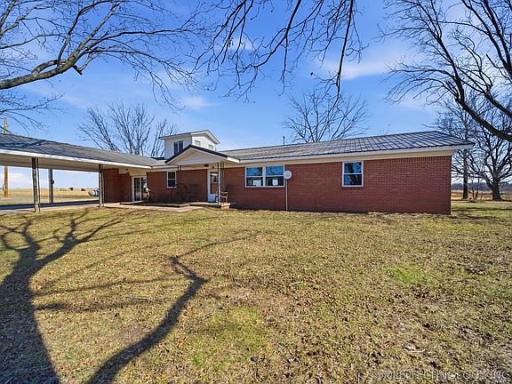 2nd image of 2251 S 4260th Rd