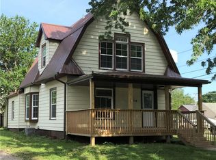 414 N 1st St, Knoxville, IA 50138