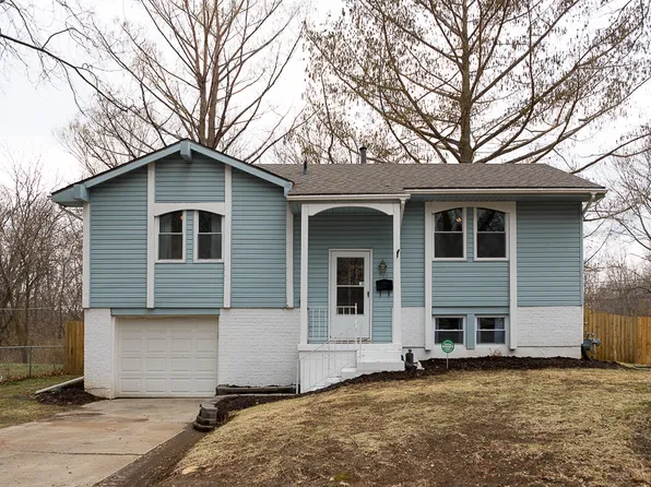11946 Smalley Ave, Grandview, MO 64030
