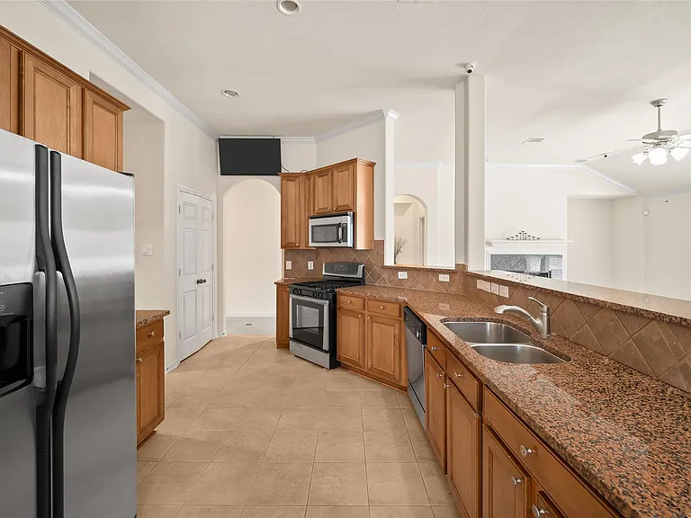 7007 Sierra Night Dr — Photo 28