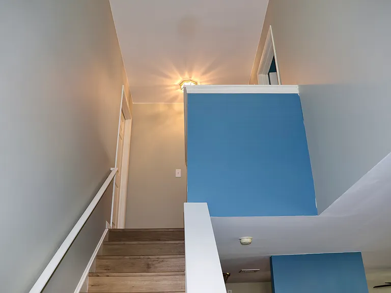 44 Courtyard Dr — Photo 20
