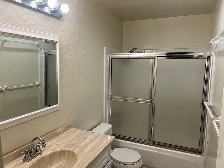 111 Santa Rosa Pl — Photo 10