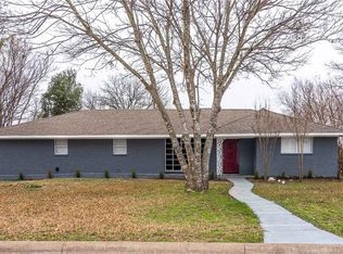 1424 Alpine Dr, Greenville, TX 75401
