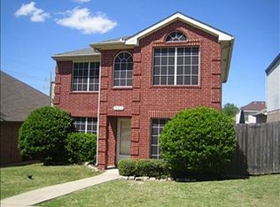 561 Valley View Dr, Lewisville, TX 75067