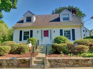 176 Lafayette St, Pawtucket, RI 02860