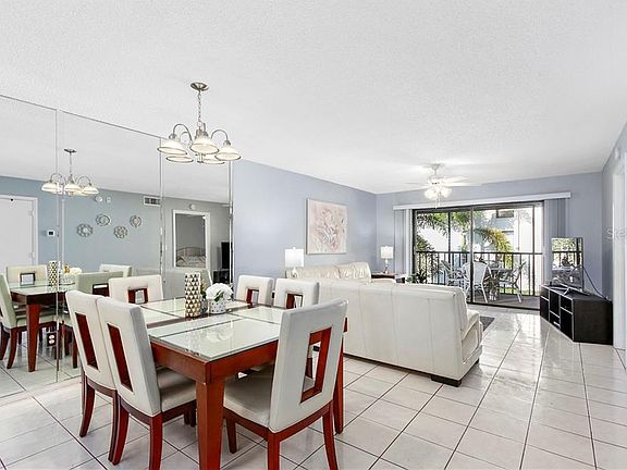 3rd image of 7205 Curtiss Ave APT 2E