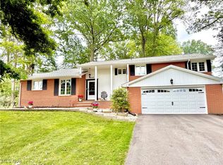 1122 Sunset Blvd SW, North Canton, OH 44720