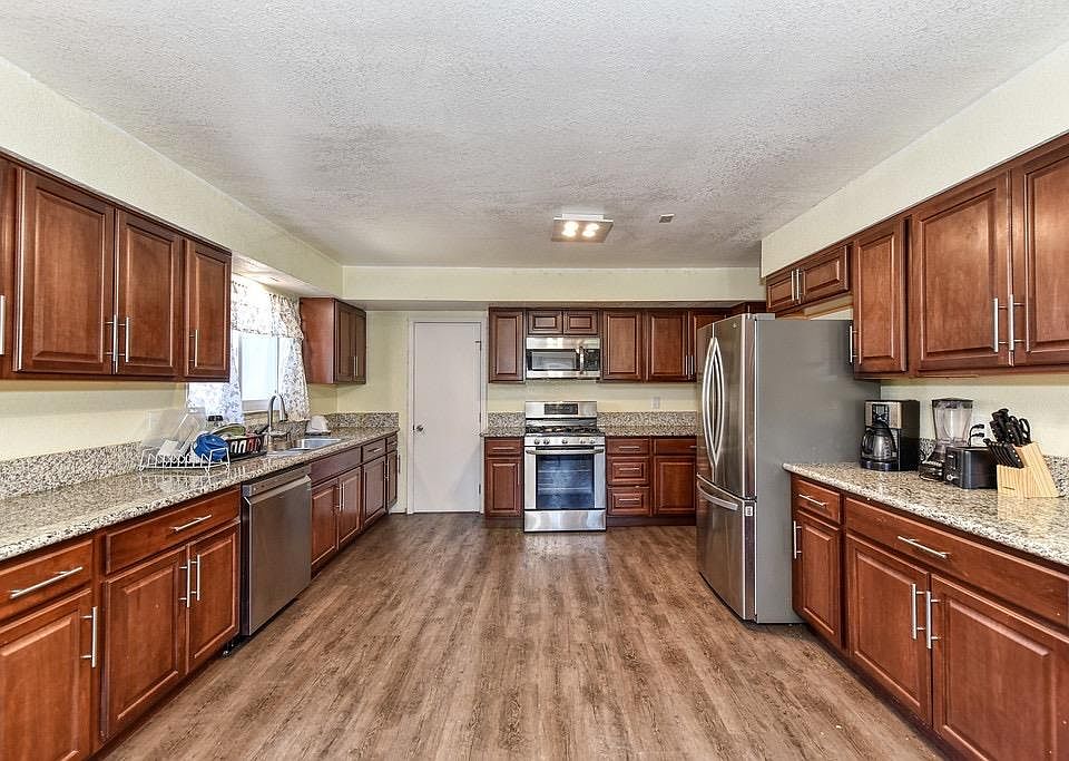 1st image of 1146 Fairweather Dr