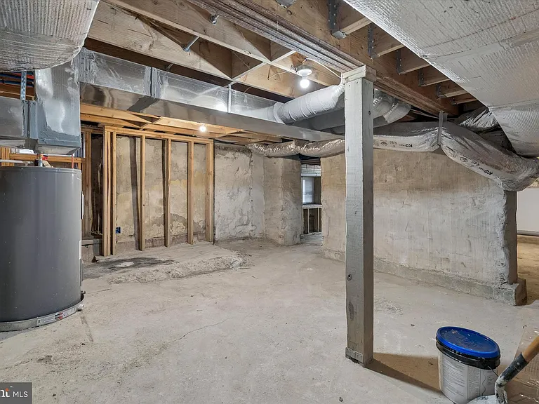 4359 Fleming St — Photo 43