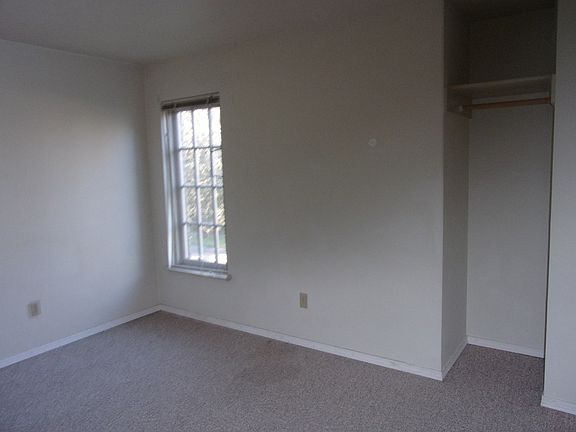 5th image of 3002 NW Harrison Blvd #96-9
