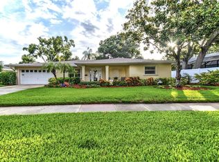 222 Ocala Rd, Belleair, FL 33756