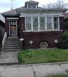 1st image of 8425 S Luella Ave