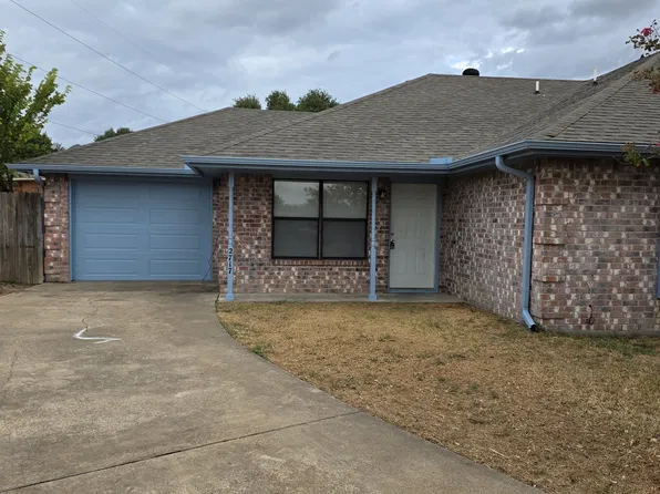 2717 La Jolla Ct, Glenn Heights, TX 75154