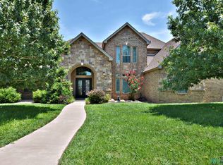 4321 Springwood Dr, Clovis, NM 88101