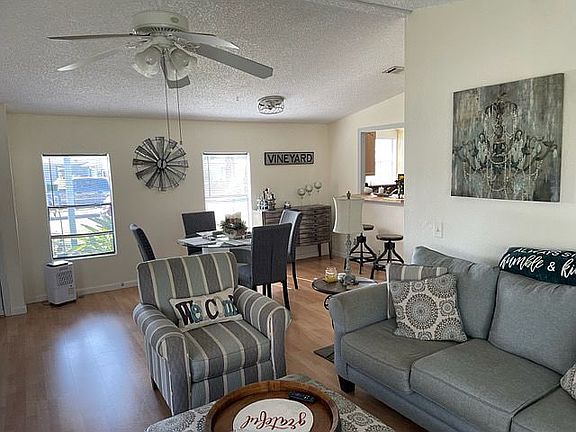 2nd image of 4064 Avenida Del Tura