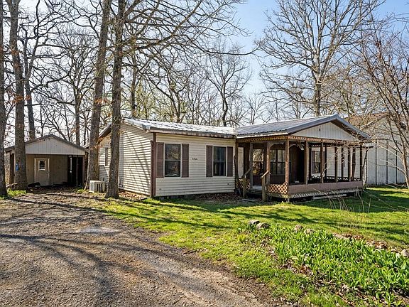 5th image of 4026 Red Oak Road