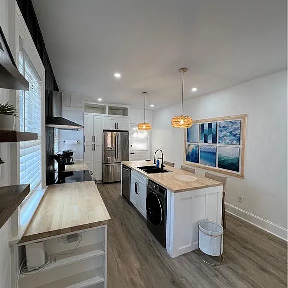 1474 Beecher St SW — Photo 5