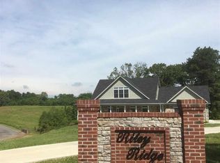 3 Commodore Ln, Benton, KY 42025