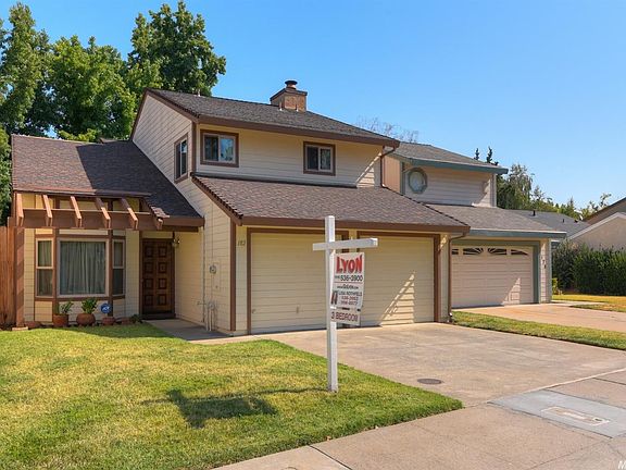 3rd image of 182 Saginaw Cir
