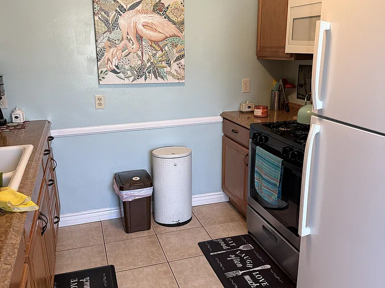 1869 Patricia Ave #2 — Photo 5