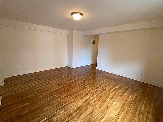 5th image of 8818 21st Ave #3G