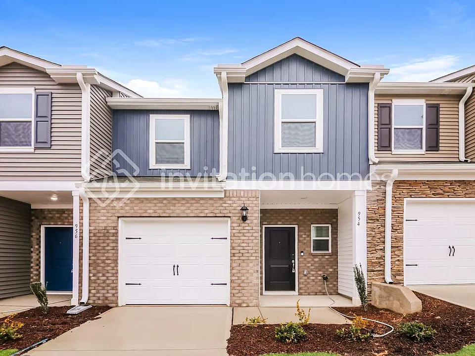 954 Greenville Way