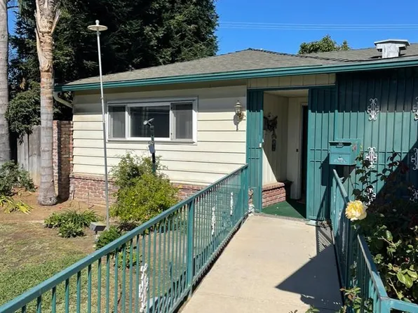 3949 E Norwich Ave, Fresno, CA 93726