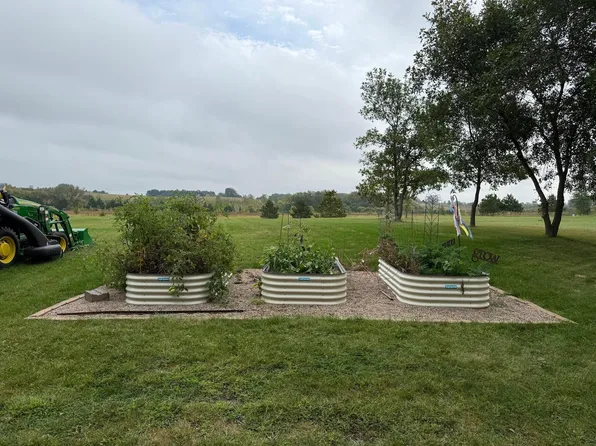 3560 Scenic Dr, Fergus Falls, MN 56537