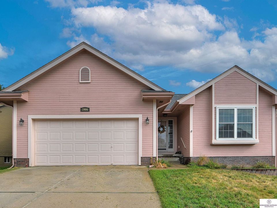 1st image of 3906 Heartland Dr