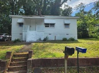 8 Pear St, Greenville, SC 29609