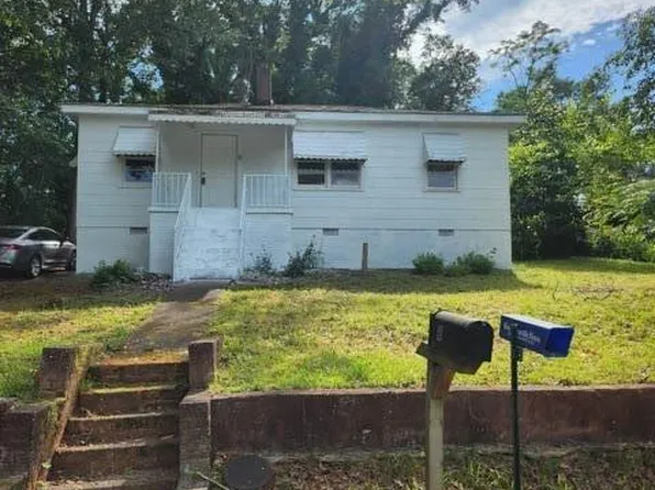 8 Pear St, Greenville, SC 29609