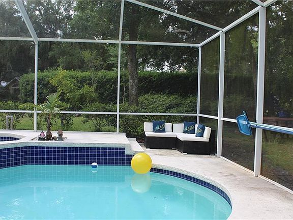5th image of 6021 Hammock Hill Ave