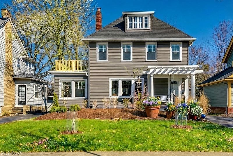 1st image of 3005 Yorkshire Rd