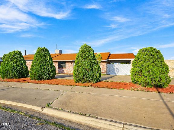 3rd image of 2548 Dunoon Dr