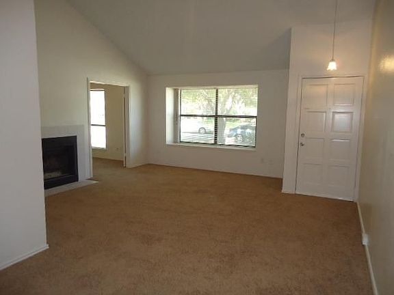 4th image of 764 Midcreek Dr
