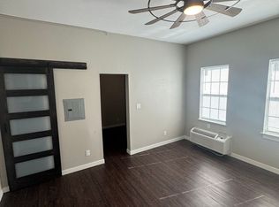 707 NW 4th Ave #105, Mineral Wells, TX 76067