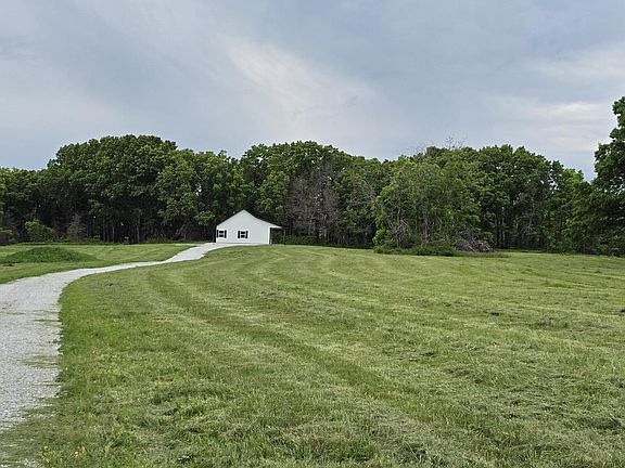 5th image of 12134 State Hwy D