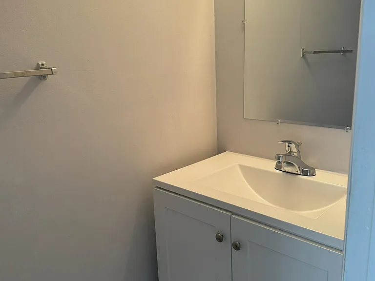 9473 Palm Cir N — Photo 5