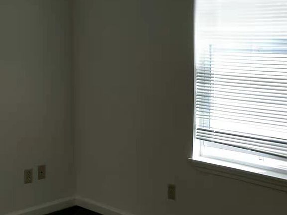 4th image of 3650 18th St #6