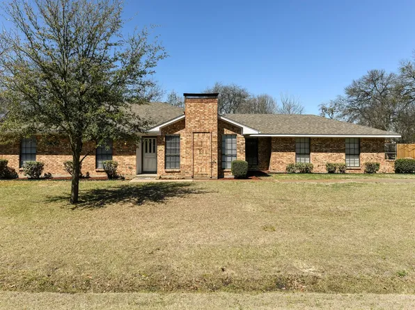 205 Josey Ln, Red Oak, TX 75154