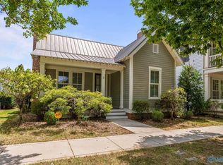 5 Chalkstone St NW, Huntsville, AL 35806