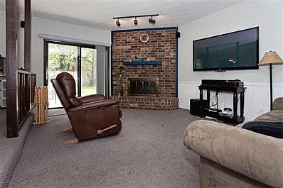3rd image of 11599 Cypress Bend Ct