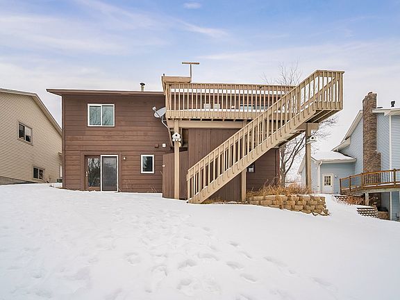5th image of 10651 Grant Dr