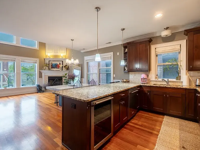 3709 N Ashland Ave #3N — Photo 3