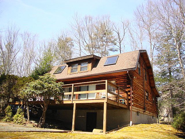 1st image of 78 White Oak Dr