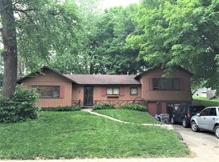 29 Rohr St, Arnolds Park, IA 51331
