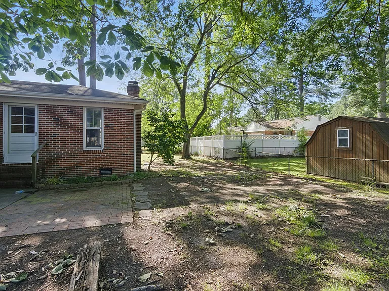 4105 Clintwood Ln — Photo 22