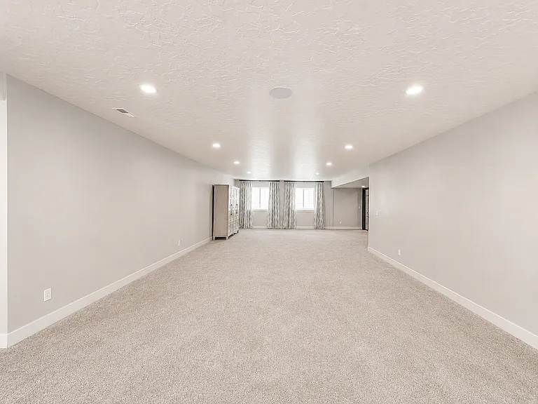 53 E Moorhen Dr — Photo 44