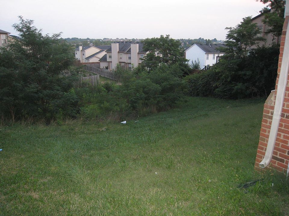 2nd image of 3650 Walden Dr