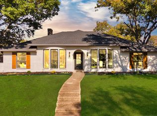9905 Chimney Hill Ln, Dallas, TX 75243